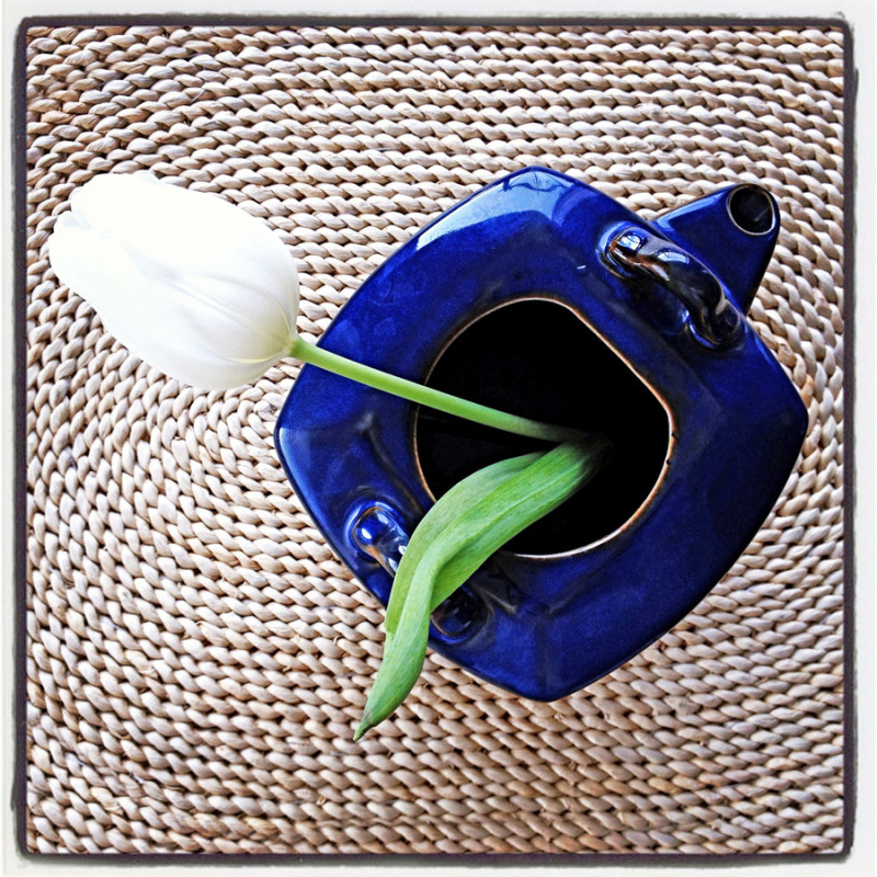 Tulip Teapot